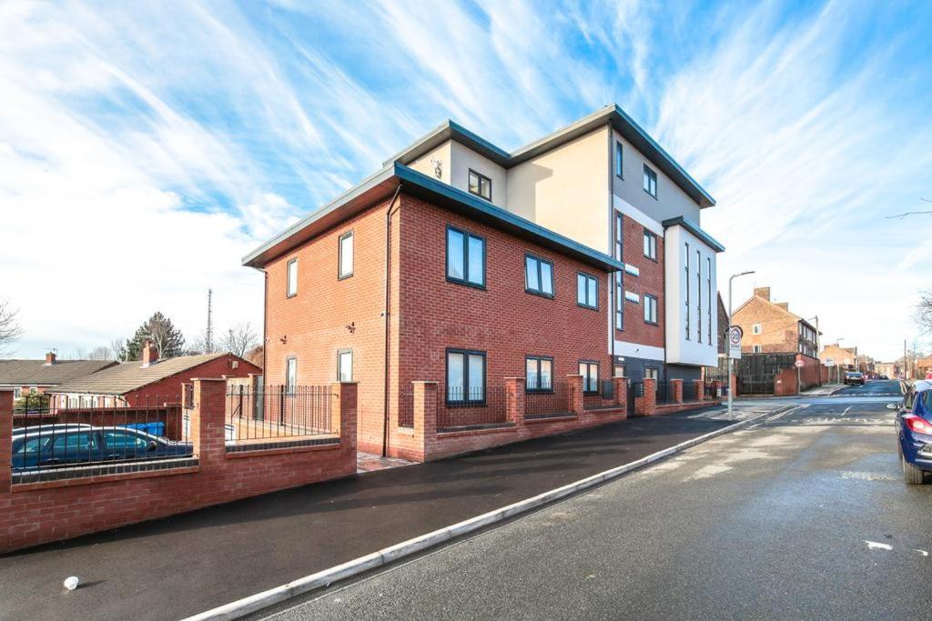 Ilivsidney Appartement Liverpool Buitenkant foto
