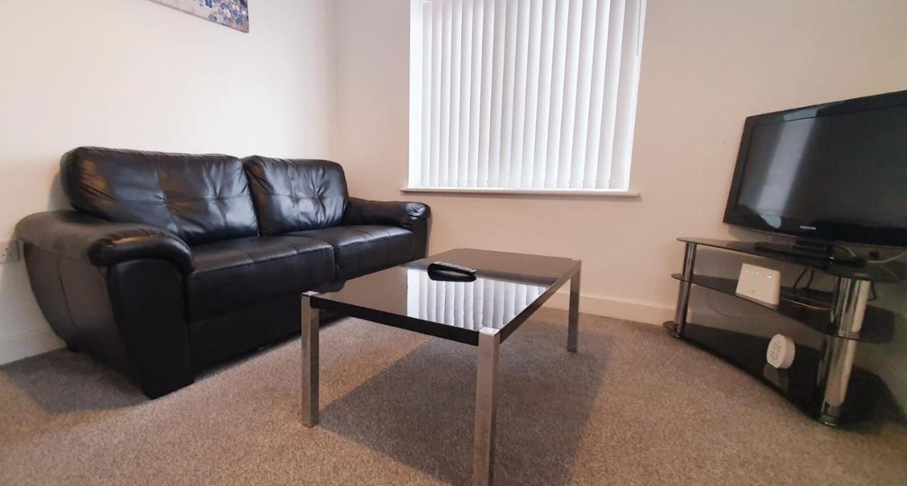 Ilivsidney Appartement Liverpool Buitenkant foto