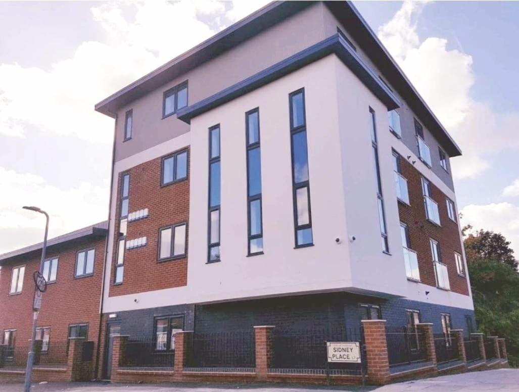 Ilivsidney Appartement Liverpool Buitenkant foto